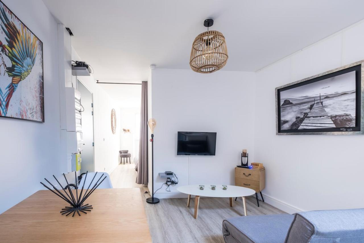 Appartement Cosy Face A La Basilique Saint Remi Reims Exterior photo